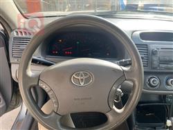 تۆیۆتا کامری